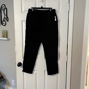 Old Navy pixie Chinos